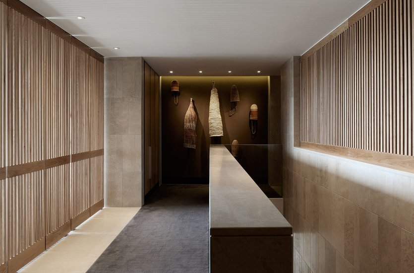 Mathieson Hotel Realm Upper Suite 01